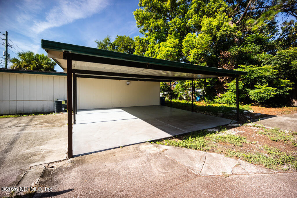1794 Rogero Road - Photo 22