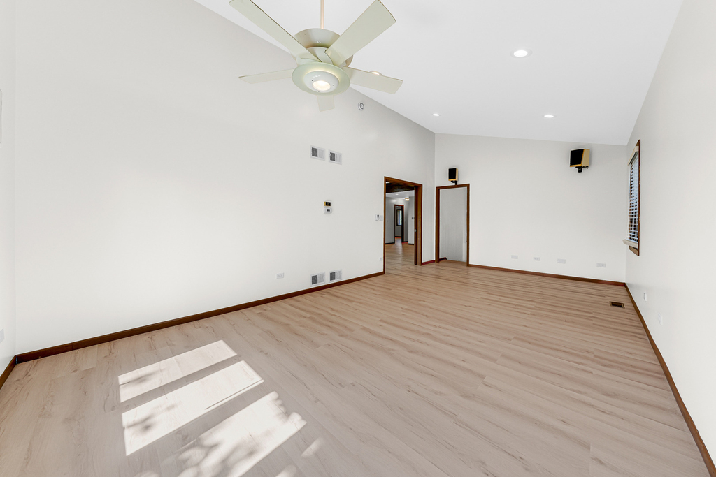 25283 W Timber Lane - Photo 5