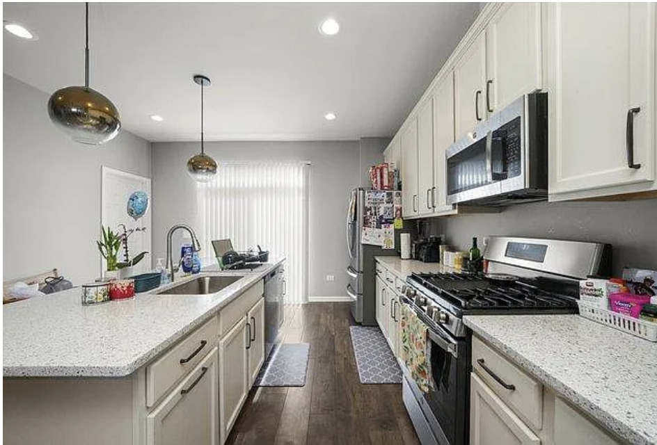 810 Finley Drive - Photo 3