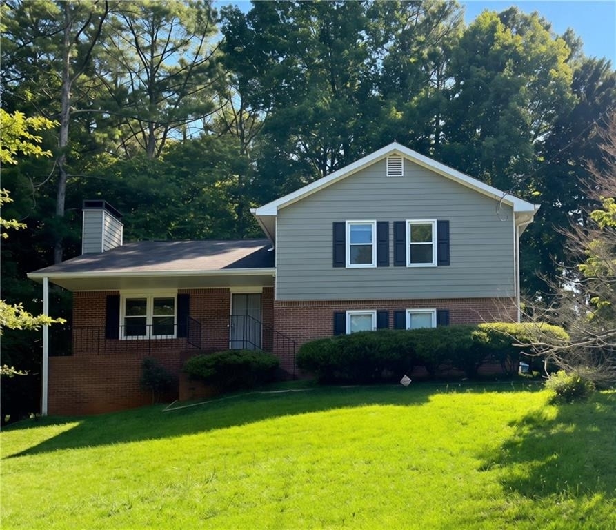 33 Chief Circle - Photo 0