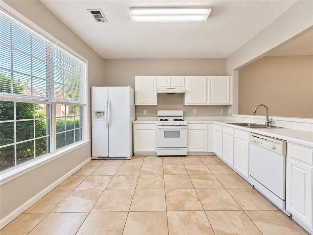 4115 Howell Park Road - Photo 4