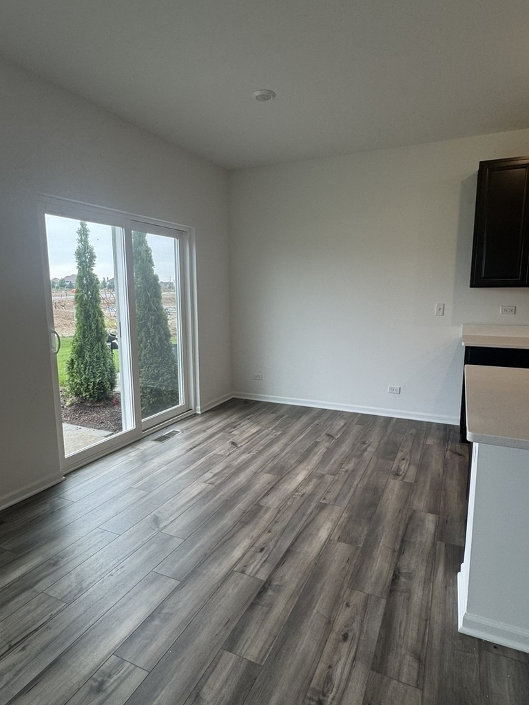 2609 Dundee Drive - Photo 6