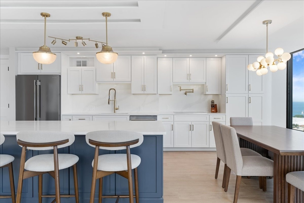 505 N Lake Shore Drive - Photo 3
