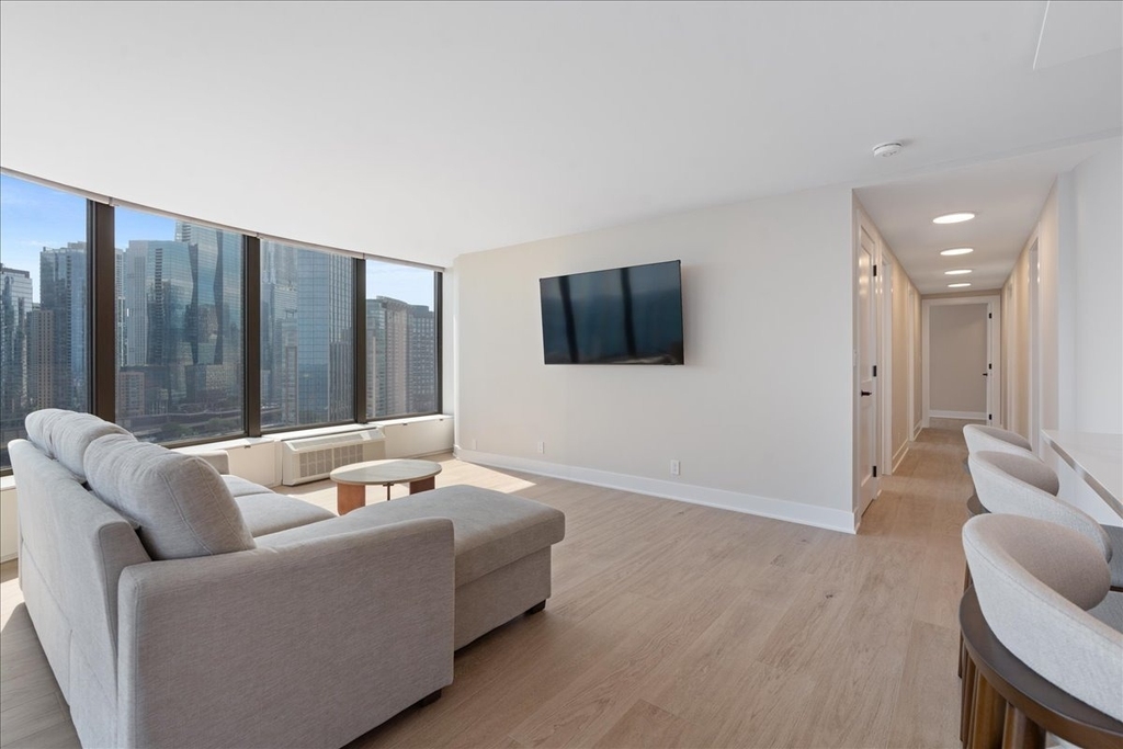 505 N Lake Shore Drive - Photo 8