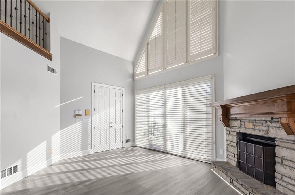 2910 Emerald Drive - Photo 11