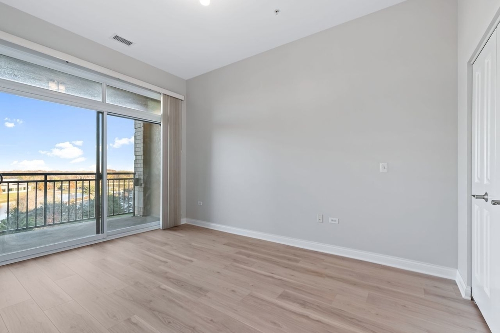 850 Village Center Drive - Photo 17