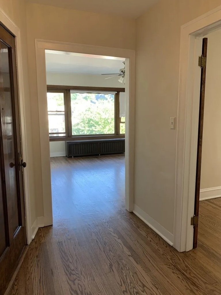 3708 N Whipple Street - Photo 2