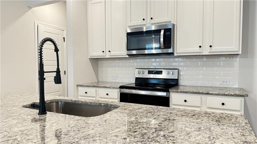 4537 Cypress Park Drive - Photo 4