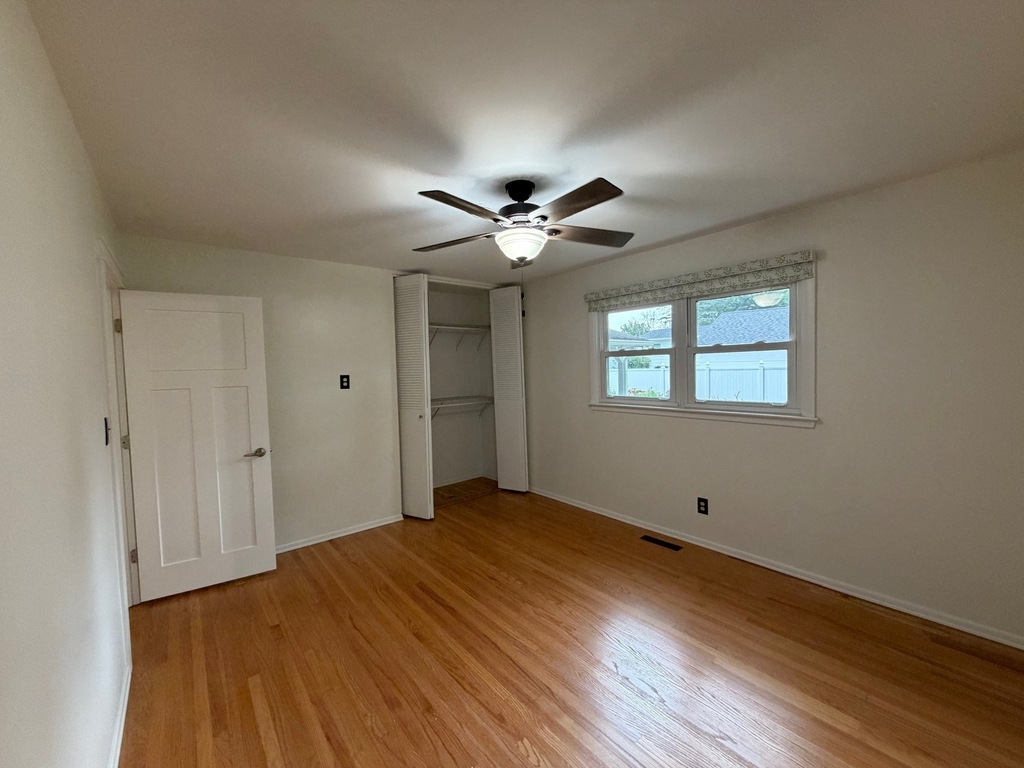 303 Lee Court - Photo 9