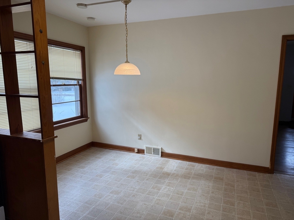 795 Estes Street - Photo 3