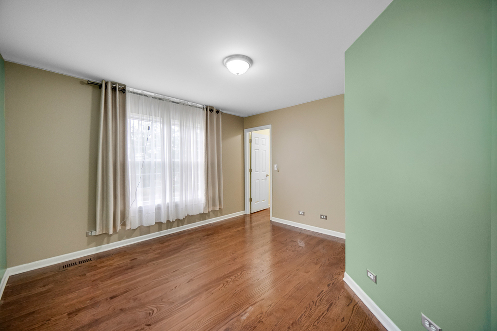 25440 Pastoral Drive - Photo 17