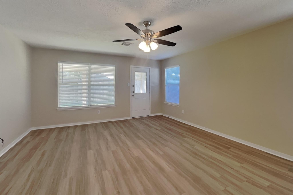 5014 Woodland Meadows Lane - Photo 1