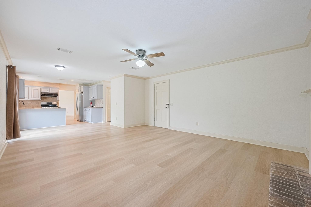 3614 Bee Bayou Lane - Photo 7