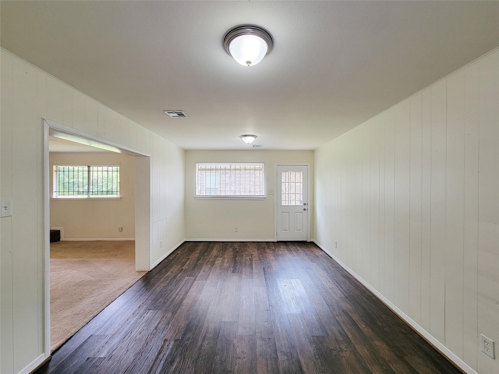 7426 Navasota Street - Photo 15