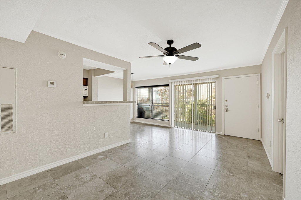 4011 Nasa Rd 1 - Photo 5