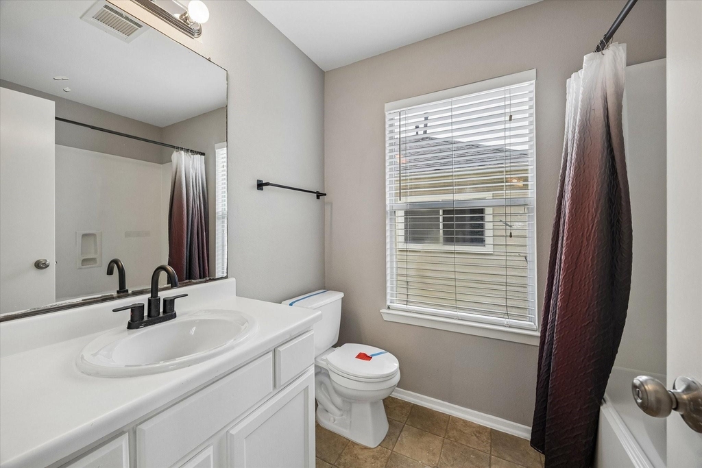 1609 Nichole Woods Drive - Photo 5