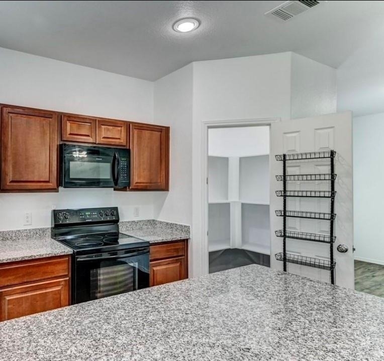 9850 Hunter Springs - Photo 11