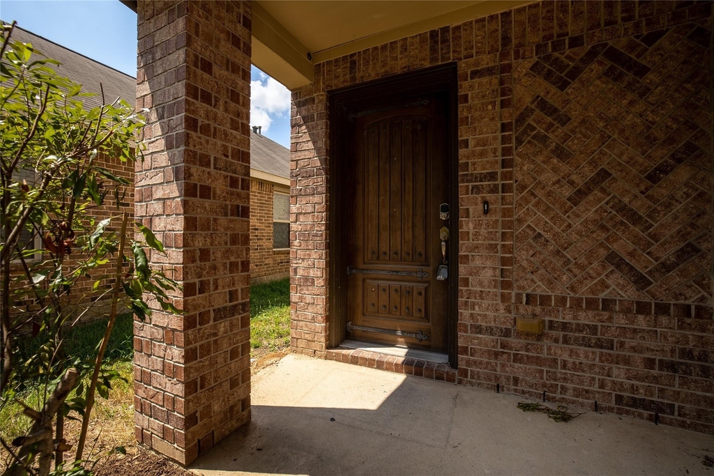 19615 Kingston Green Lane - Photo 2