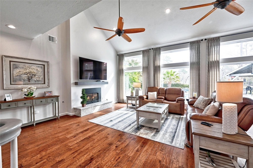 15461 Bedford Lane - Photo 9