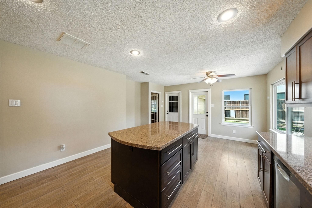 1714 Parana Drive - Photo 12