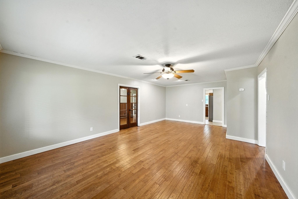 1714 Parana Drive - Photo 1