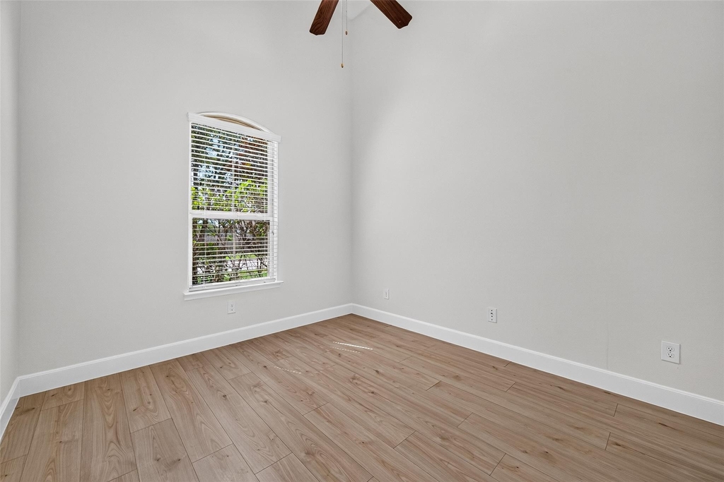23410 Bracino Lake Drive - Photo 18