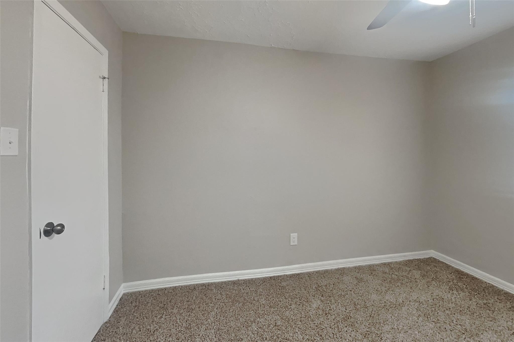 7306 Logging Trail Drive - Photo 11