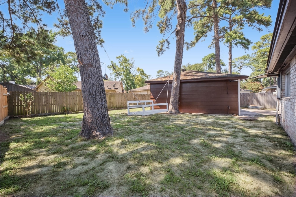 2202 Briarcreek Boulevard - Photo 34