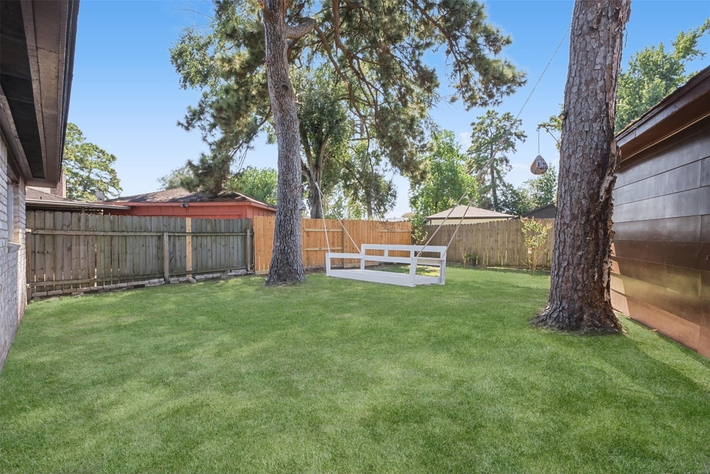2202 Briarcreek Boulevard - Photo 30