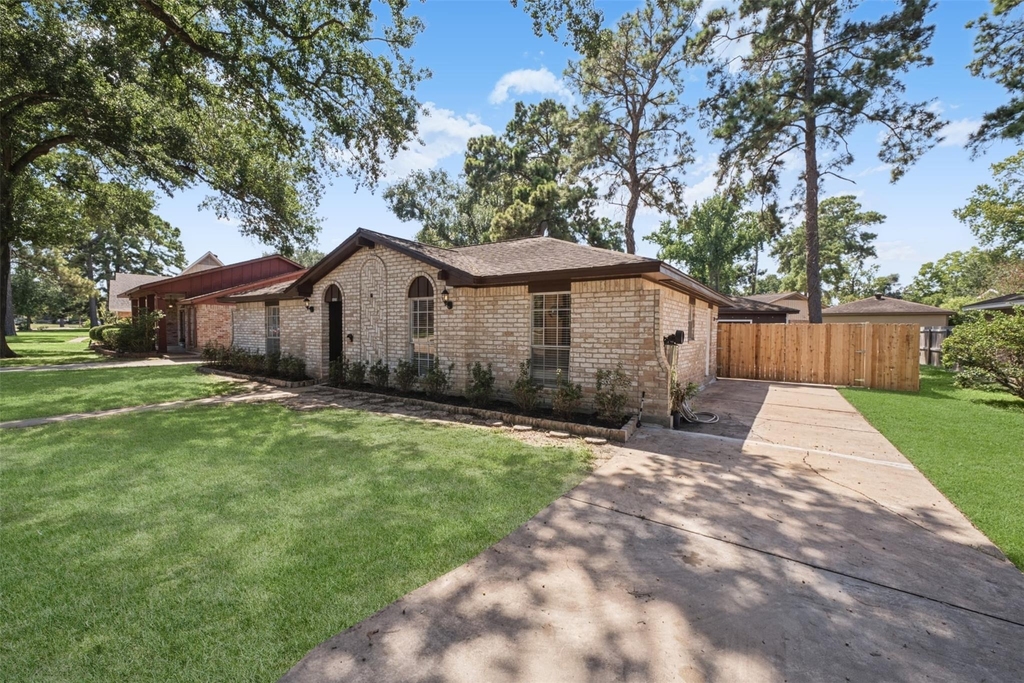 2202 Briarcreek Boulevard - Photo 36