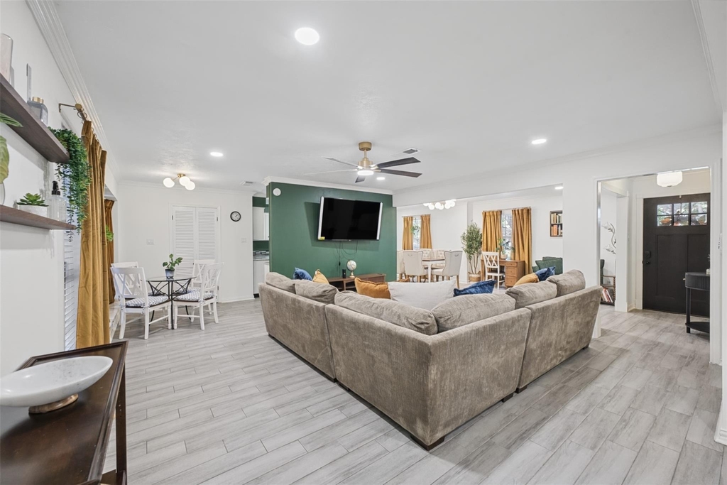 2202 Briarcreek Boulevard - Photo 10
