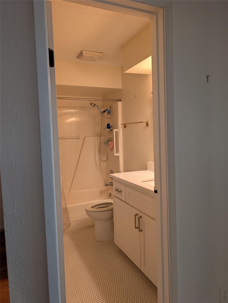 8402 Seawall Boulevard - Photo 13