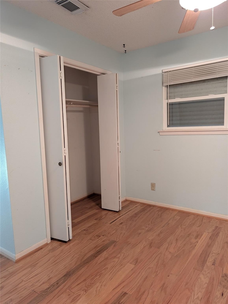 8402 Seawall Boulevard - Photo 19
