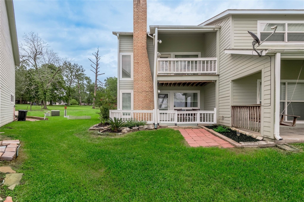 400 Echo Lane - Photo 16