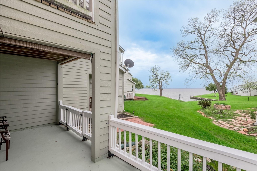 400 Echo Lane - Photo 15