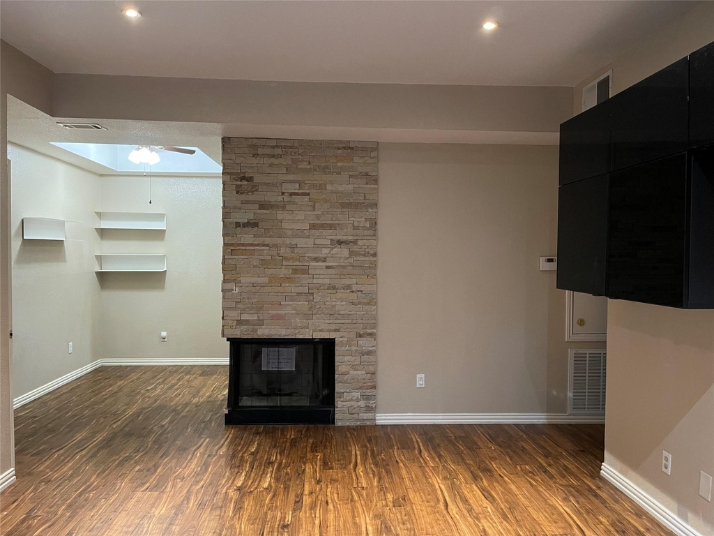 8055 Cambridge Street - Photo 8