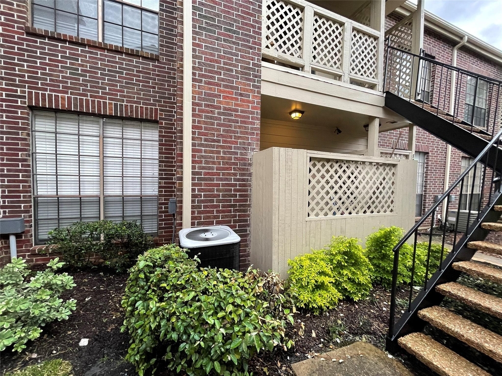 8055 Cambridge Street - Photo 0