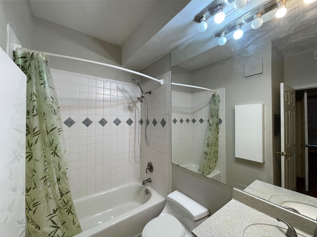 8055 Cambridge Street - Photo 17