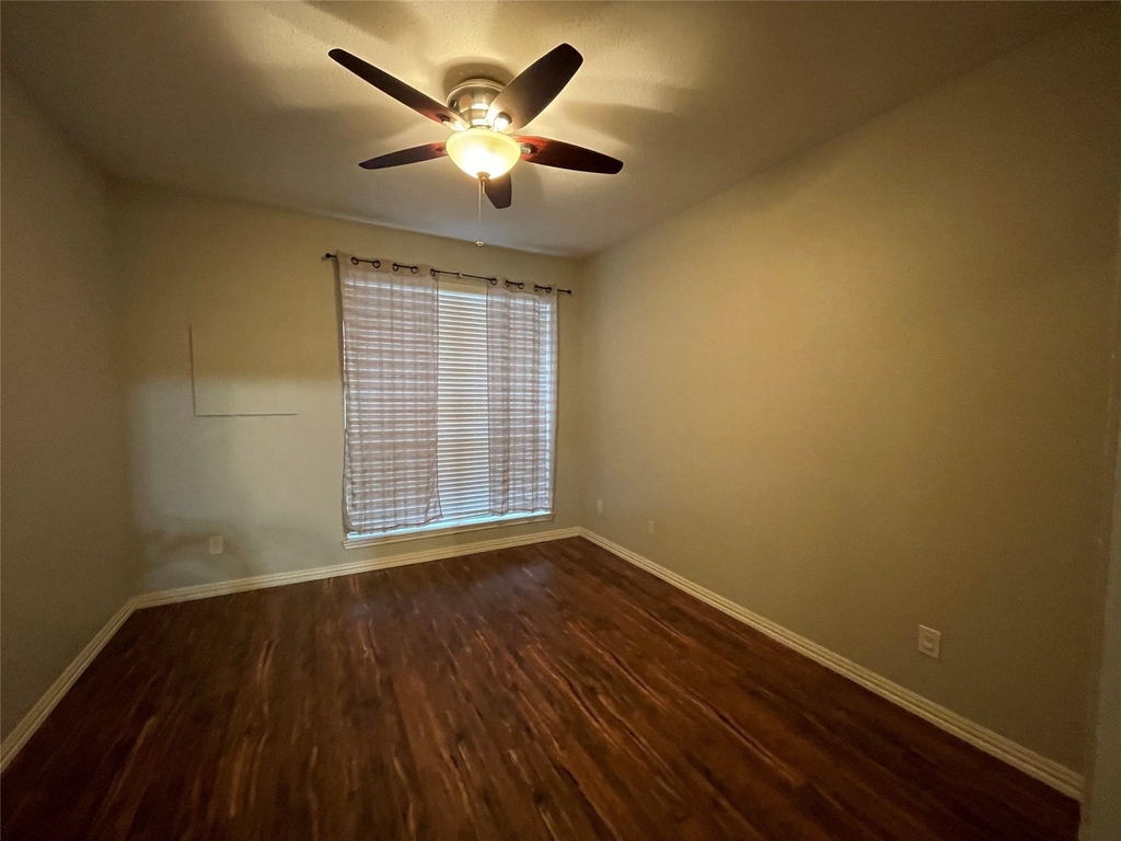 8055 Cambridge Street - Photo 14