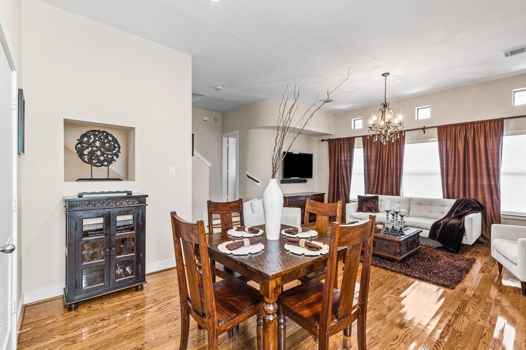 5817 Darling Street - Photo 5