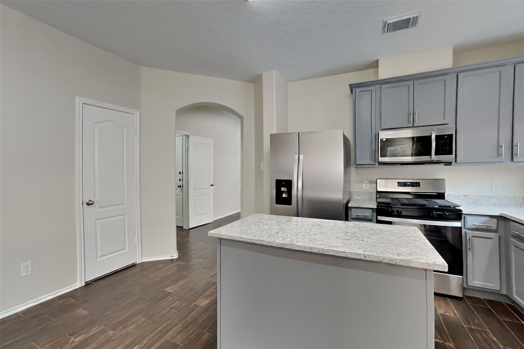21542 Kings Bend Drive - Photo 3