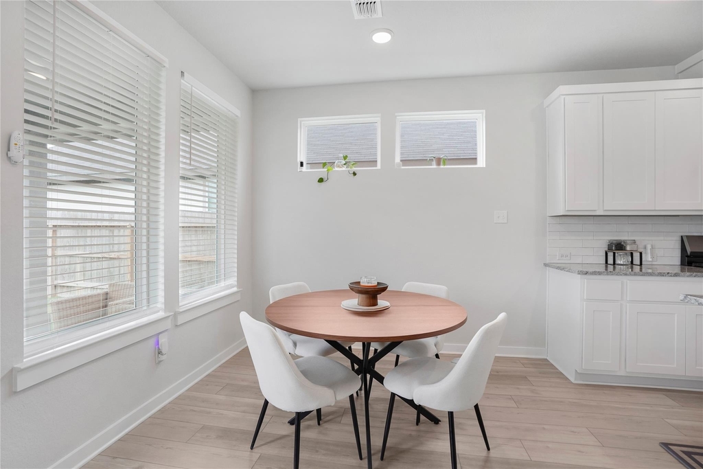 21715 White Bellflower Lane - Photo 6