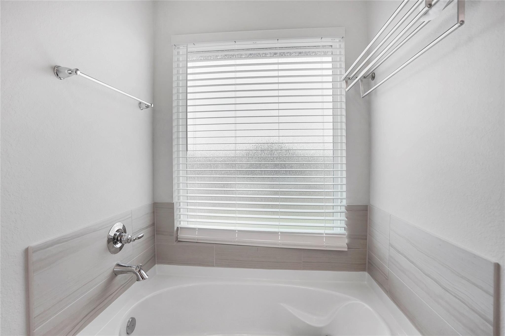 21715 White Bellflower Lane - Photo 17