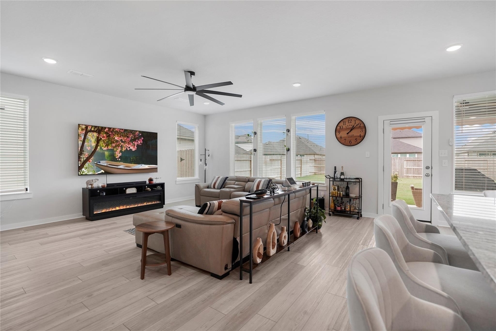 21715 White Bellflower Lane - Photo 8