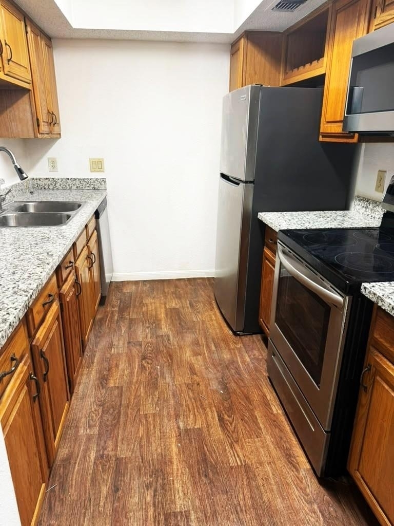 2826 S Bartell Drive - Photo 3