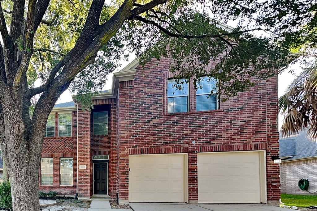 18802 Atascocita Forest Drive - Photo 0