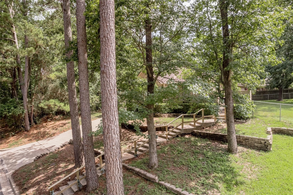 2232 Azalea Circle - Photo 35