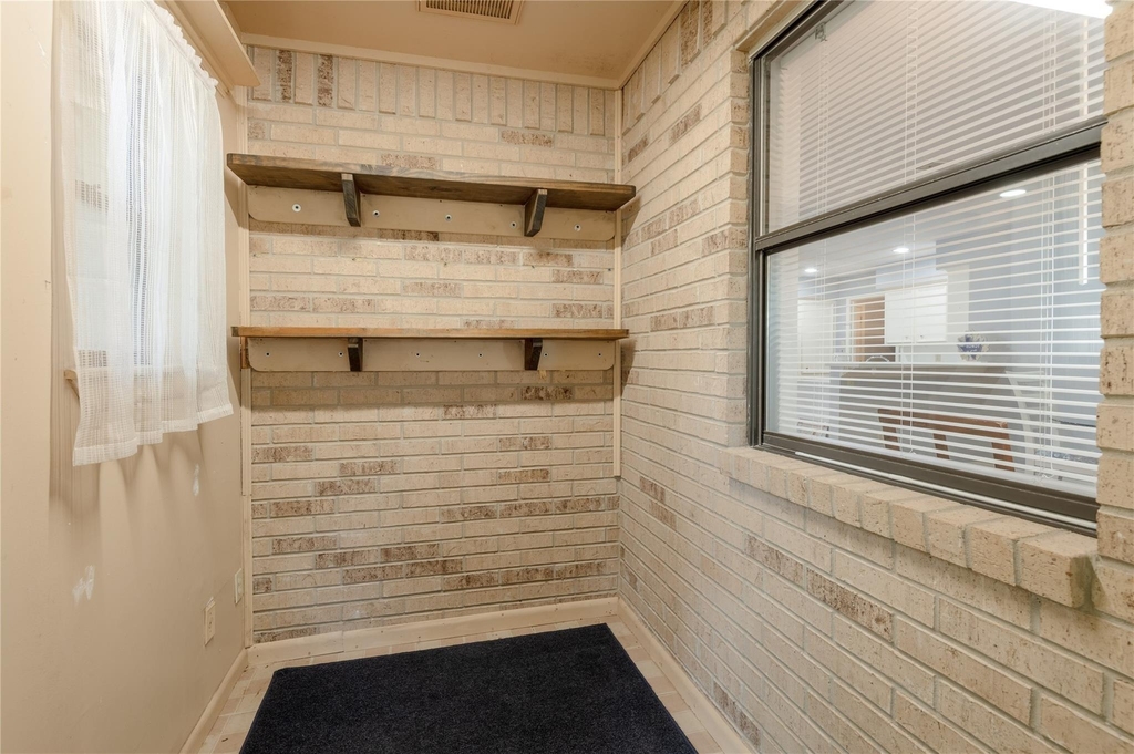 2232 Azalea Circle - Photo 10