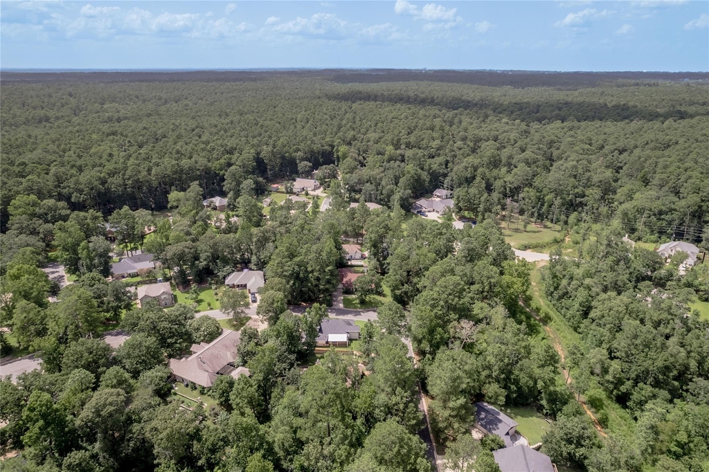 2232 Azalea Circle - Photo 32