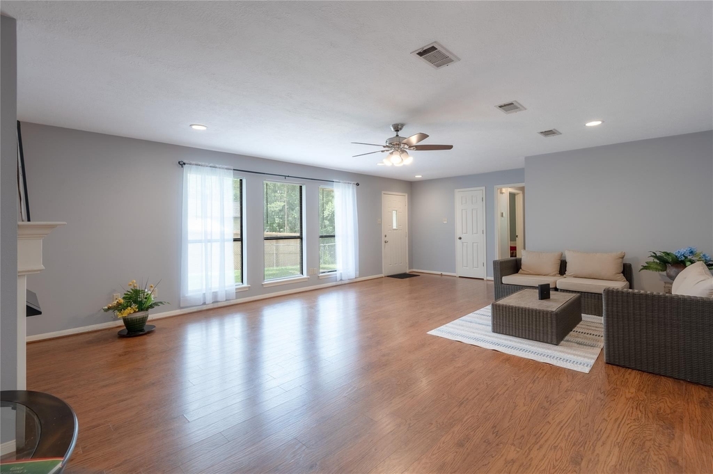 2232 Azalea Circle - Photo 16